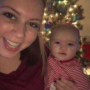 Meet your Posher, Danielle